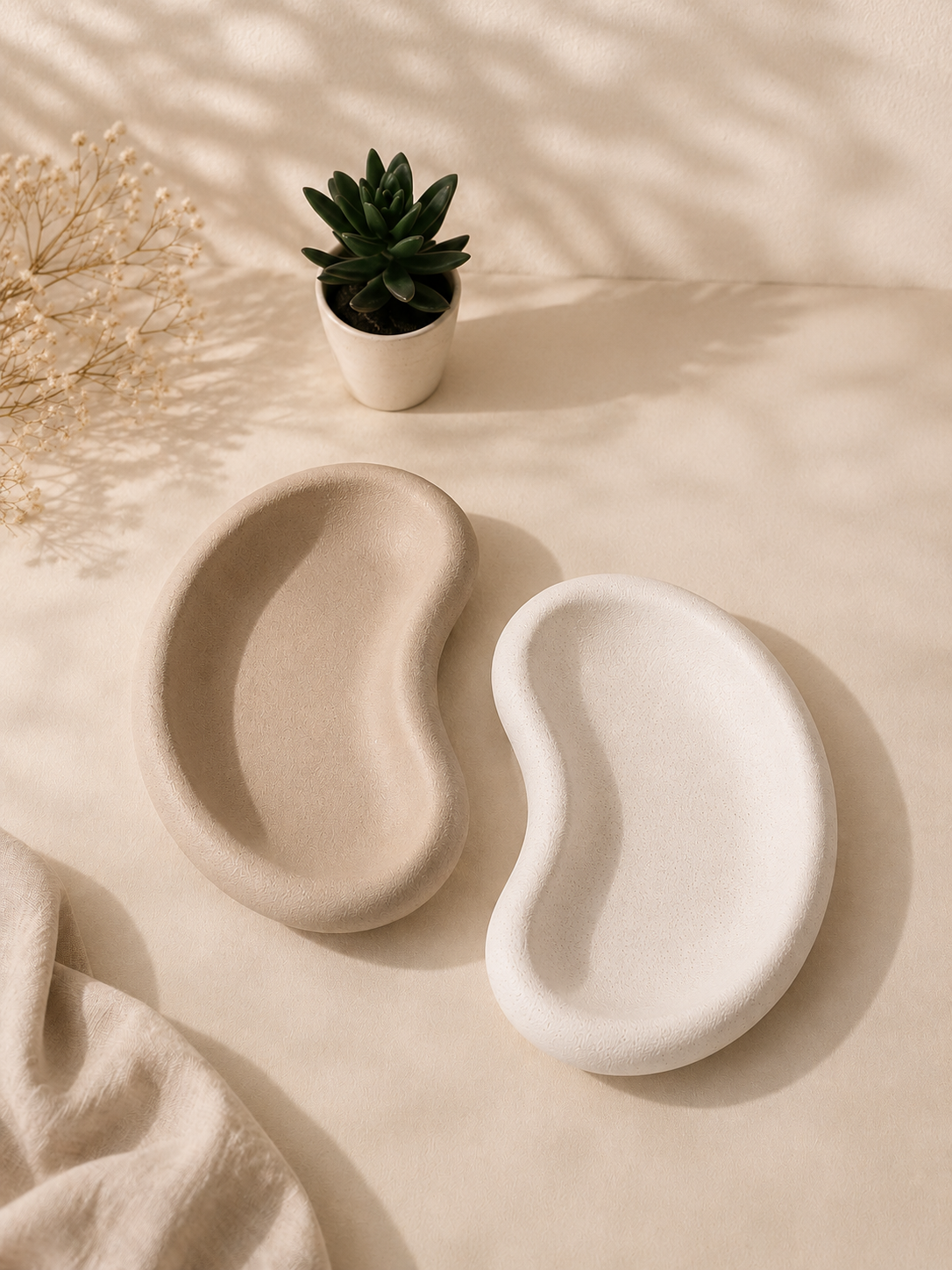 Halfmoon Trays